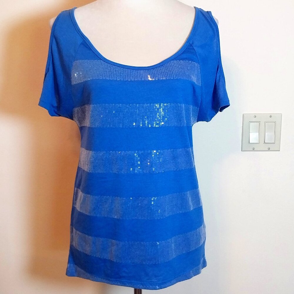 ONLY SKY SEQUIN STRIPE COLD SHOULDER  SCOOP NECK  SIZE L TOP
